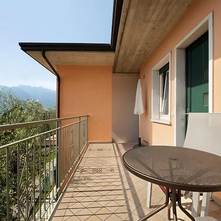 Daire Da Costanza Montagna Primo Piano 4
